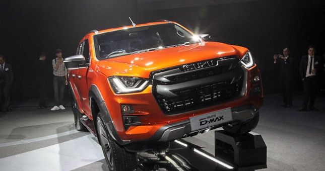 Isuzu D-Max 2020 giá chỉ từ 389 triệu đồng, cạnh tranh Ford Ranger