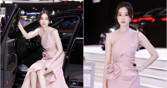 Xe & người đẹp: Ngắm những “bóng hồng” hút khách của Audi tại VMS 2019