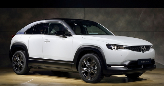 Khám phá Mazda MX-30 – mẫu xe điện đầu tiên của Mazda