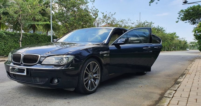 Mua BMW 760Li giá 14 tỷ: 10 năm sau rao bán không được 1 tỷ đồng