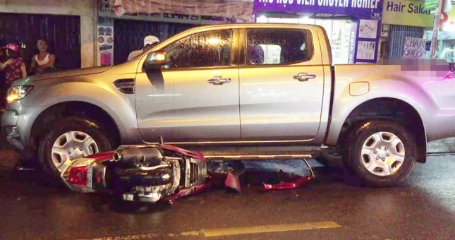 Vì sao xe bán tải được ví như “hung thần” xa lộ?