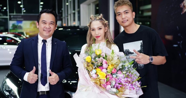 BigDaddy tặng xe Mercedes-Benz gần 2 tỷ đồng cho Emily