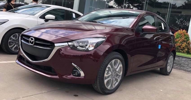 Giá xe Mazda 2 hatchback từ 594 triệu đồng tại Việt Nam