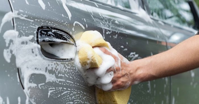 6 bước làm mới ô tô cũ để bán được giá cao nhất