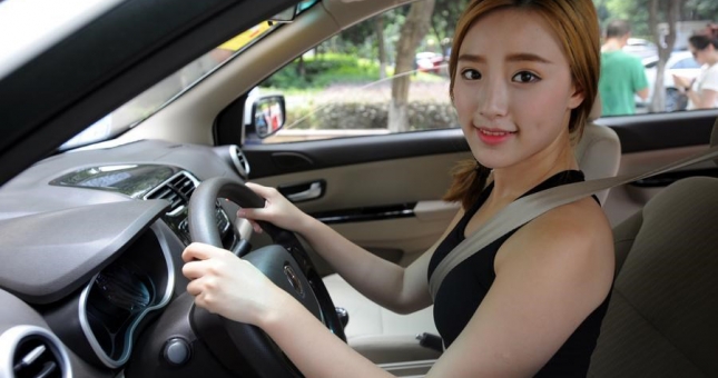 Kinh nghiệm lái xe số tự động an toàn và tiết kiệm xăng