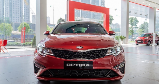 KIA Optima: Giá lăn bánh, đánh giá & trải nghiệm thực tế