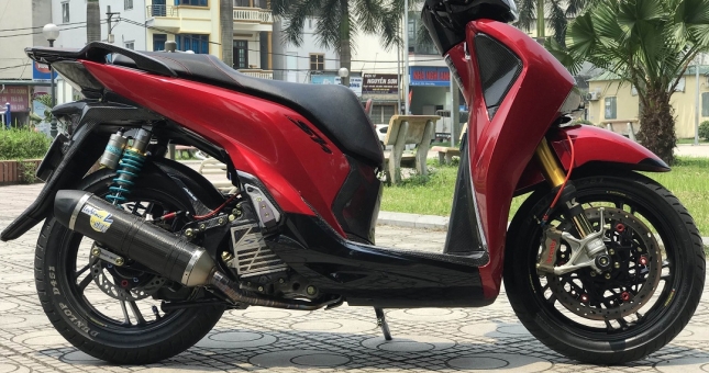 Mục sở thị Honda SH 150i độ hơn 400 triệu đồng tại Hà Nội