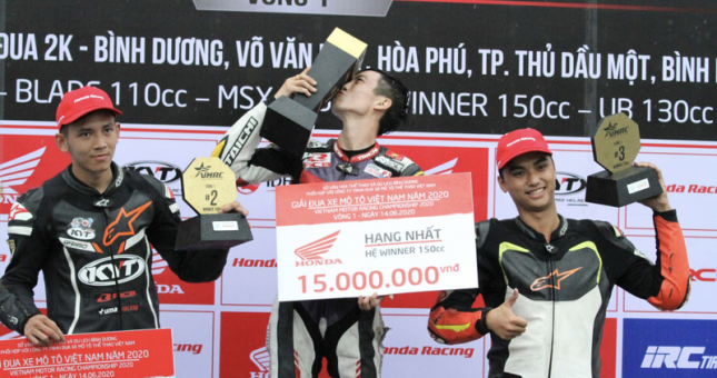 'Phượt thủ' từng dân mạng bị chỉ trích vừa chiến thắng chặng 1 VMRC 2020