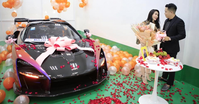 Chân dung vị đại gia Sài Gòn mua siêu xe McLaren Senna tặng vợ