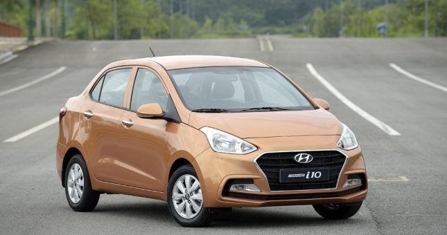 Giá xe Hyundai Grand i10 giảm mạnh để cạnh tranh VinFast Fadil