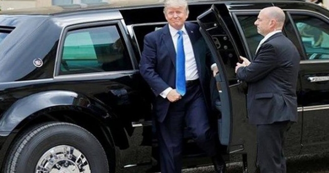 Khám phá chiếc xe 'quái thú' hộ tống ông Donald Trump