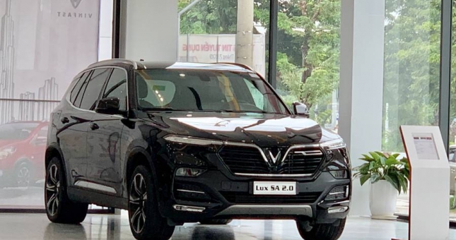 Thời điểm vàng mua xe VinFast Lux dịp cuối năm
