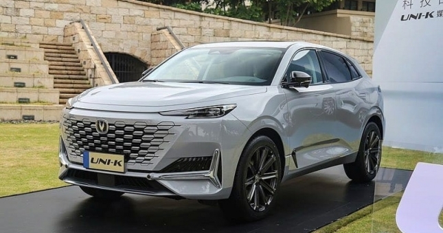 SUV Changan Uni-K tràn ngập công nghệ, giá chỉ 635 triệu đồng