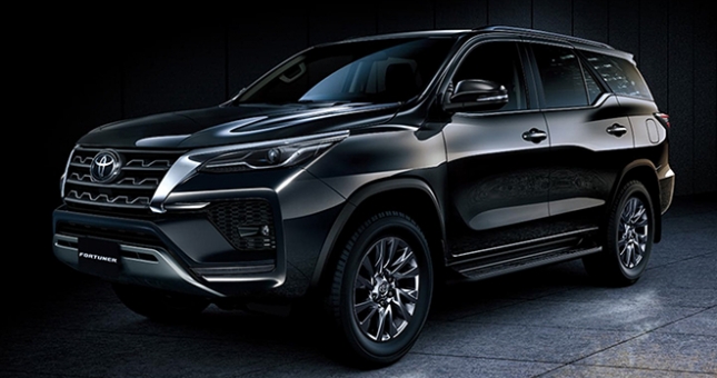 Toyota Fortuner 2021 được trang bị động cơ V6, sức mạnh ấn tượng