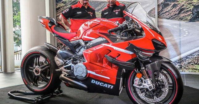 Siêu mô tô mạnh nhất của Ducati ra mắt, giá hơn 5 tỷ đồng