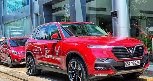 Vì sao nên mua xe VinFast vào cuối năm?