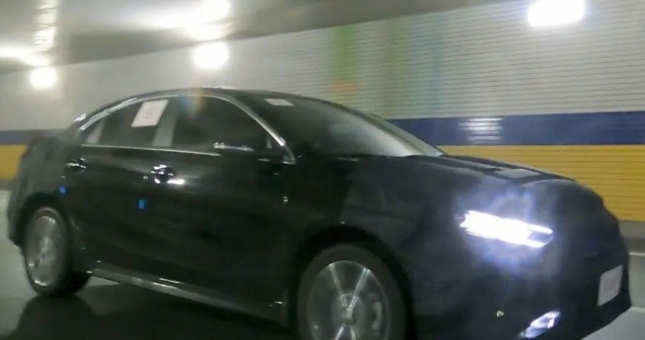 Kia Cerato 2021 lộ ảnh chạy thử với thiết kế cực ấn tượng