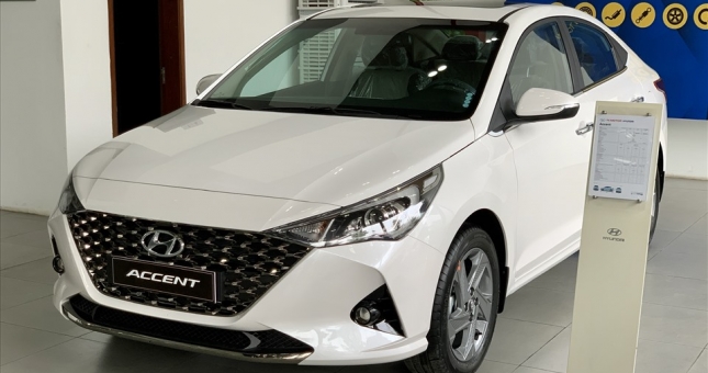 Giá xe Hyundai Accent 2021 giảm mạnh, đón đầu Toyota Vios mới