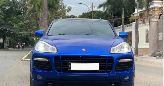 Mua Porsche Cayenne gần 10 tỷ, bán lại giá chỉ ngang Mazda CX-5