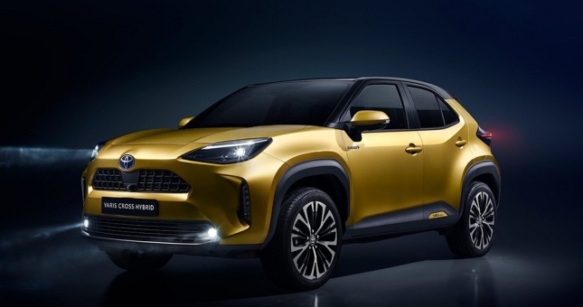 Toyota Yaris Cross 2021 ra mắt tại Đông Nam Á, giá bán gây “sốc”