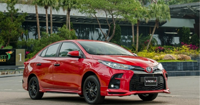 Toyota Vios 2021 vừa ra mắt có nâng cấp gì đấu Hyundai Accent?