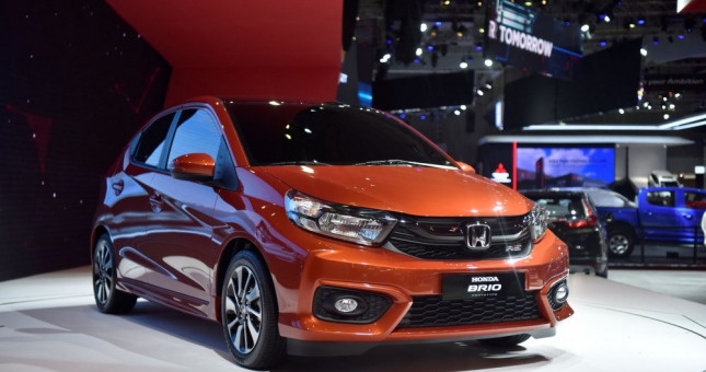 Giá xe Honda Brio giảm mạnh, tăng sức cạnh tranh Fadil, Grand i10