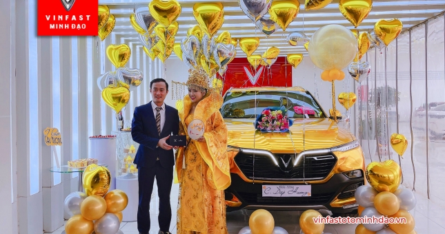 Người mua xe VinFast theo “hệ phong thủy”, ấn tượng nhất năm