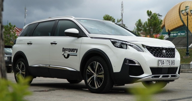 Giải mã cơn sốt xe Pháp Peugeot 5008 tại Việt Nam