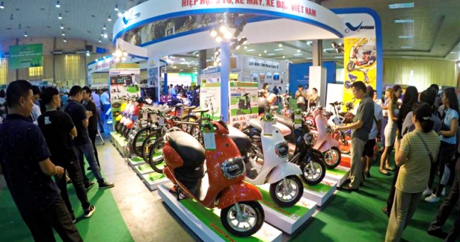 Sôi động khai mạc triển lãm quốc tế xe hai bánh Việt Nam