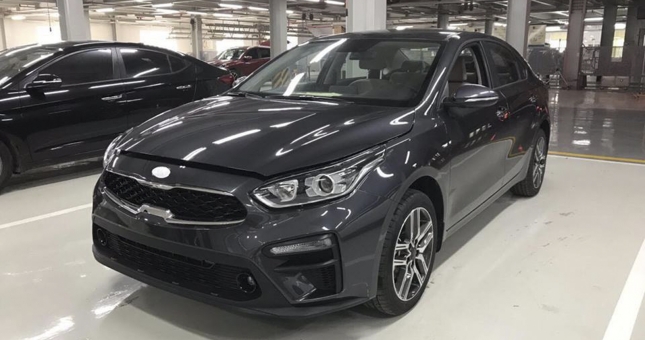 Thêm ảnh nóng KIA Cerato 2019 bản cao nhất tại đại lý, sẵn sàng ra mắt khách Việt