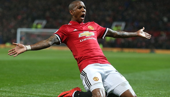 Ashley Young: 'Có làm gì thì chúng tôi vẫn thắng'
