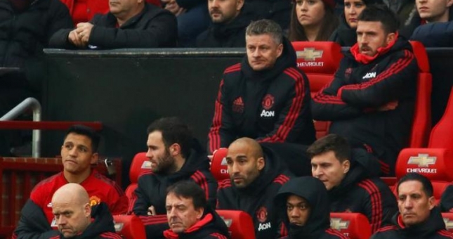 Tiết lộ thú vị về những chiếc ghế ở Old Trafford