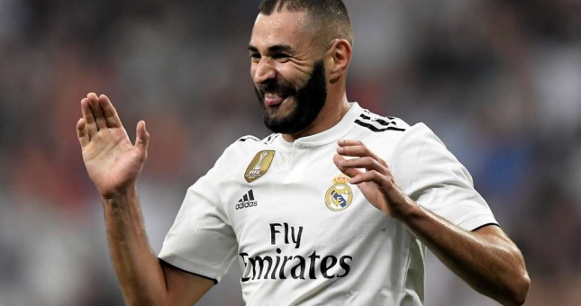 Benzema: 'Tôi hạnh phúc vì không có Ronaldo'