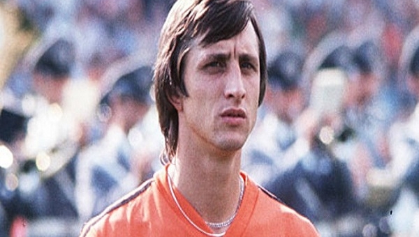 VIDEO: Johan Cruyff - Theo chân huyền thoại (Phần 1) 