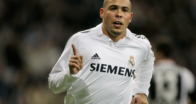 VIDEO: Ronaldo de Lima - Theo chân huyền thoại (P3)