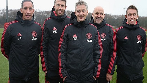 Bất ngờ với Giám đốc Kỹ thuật đầu tiên của MU