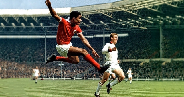 'Báo đen' Eusebio và những siêu phẩm - Huyền thoại (P48)