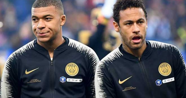 Ai là cầu thủ đắt giá nhất lịch sử bóng đá?