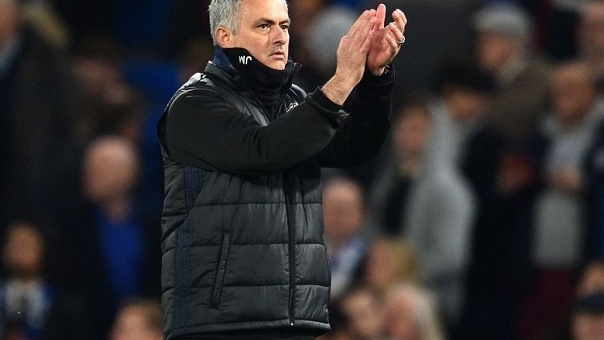 Man Utd gia hạn hợp đồng cho cầu thủ đầu tiên