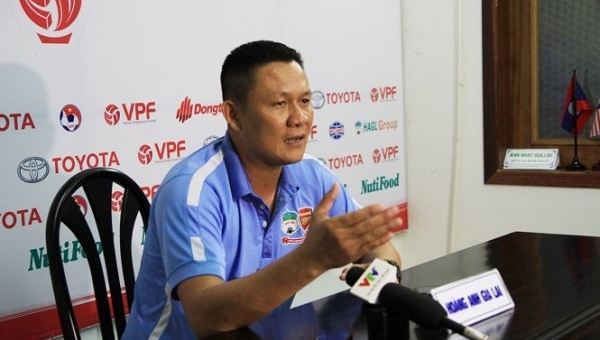 HLV Nguyễn Quốc Tuấn nói gì sau trận thua của HAGL?