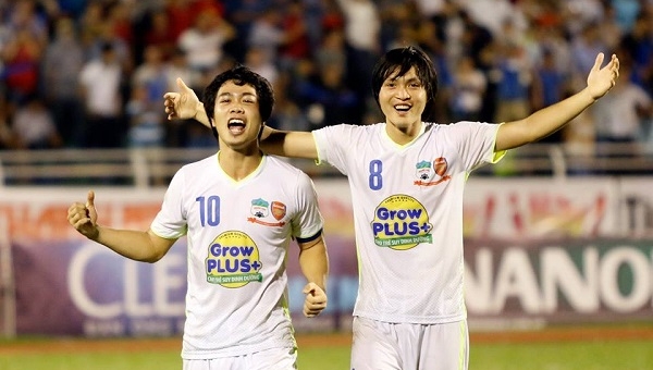 Áo đấu Tuấn Anh, Công Phượng và hành động đẹp của HAGL