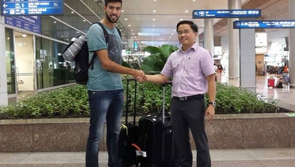 HAGL chính thức chiêu mộ trung vệ Brazil với mức giá khủng