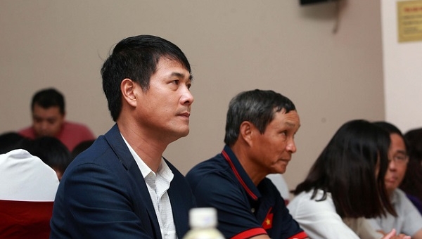 Đại diện VFF tiết lộ 3 ứng viên thay thế Nguyễn Hữu Thắng  