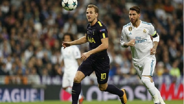 Ronaldo ghi bàn, Real vẫn để Tottenham chia điểm đáng tiếc