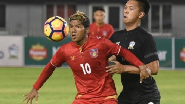 Mức lương cao ngất của CLB Thái Lan dành cho cầu thủ ĐNÁ