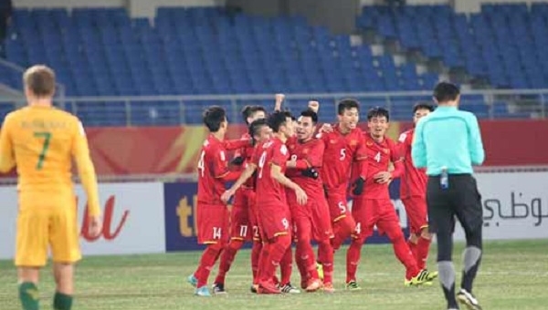 Quang Hải tỏa sáng, U23 Việt Nam đánh bại U23 Australia