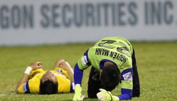 SLNA tìm được thủ môn thay Trần Nguyên Mạnh