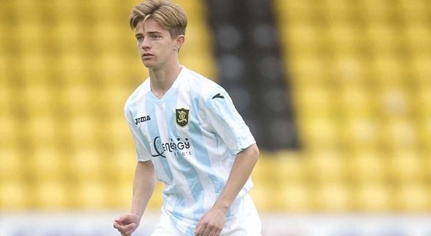 Man Utd thử việc sao trẻ Scotland