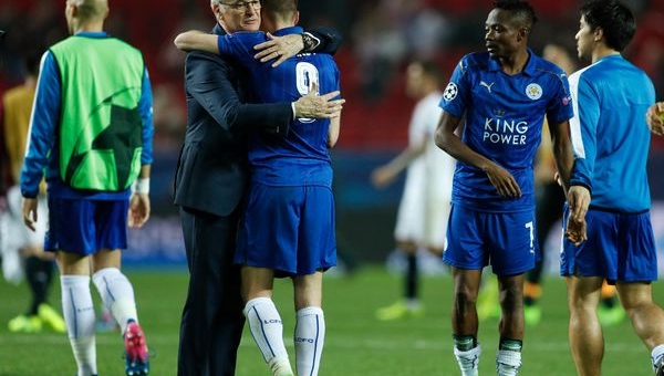 Leicester City gây sốc khi sa thải Ranieri