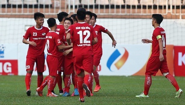 Vòng 3 hạng Nhất: ‘Hậu duệ’ của Thể Công tiến bước